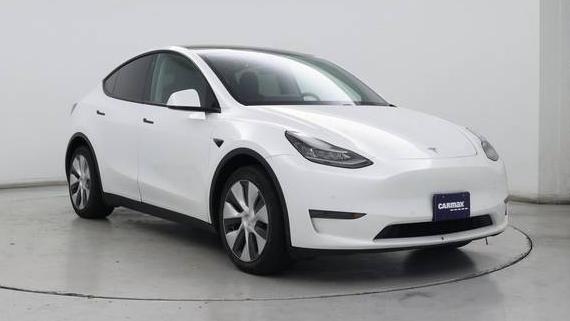 TESLA MODEL Y 2020 5YJYGDEE4LF044972 image
